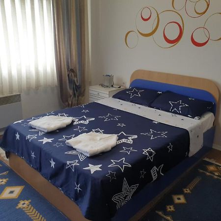 Ivana'S Apartment Битола Экстерьер фото